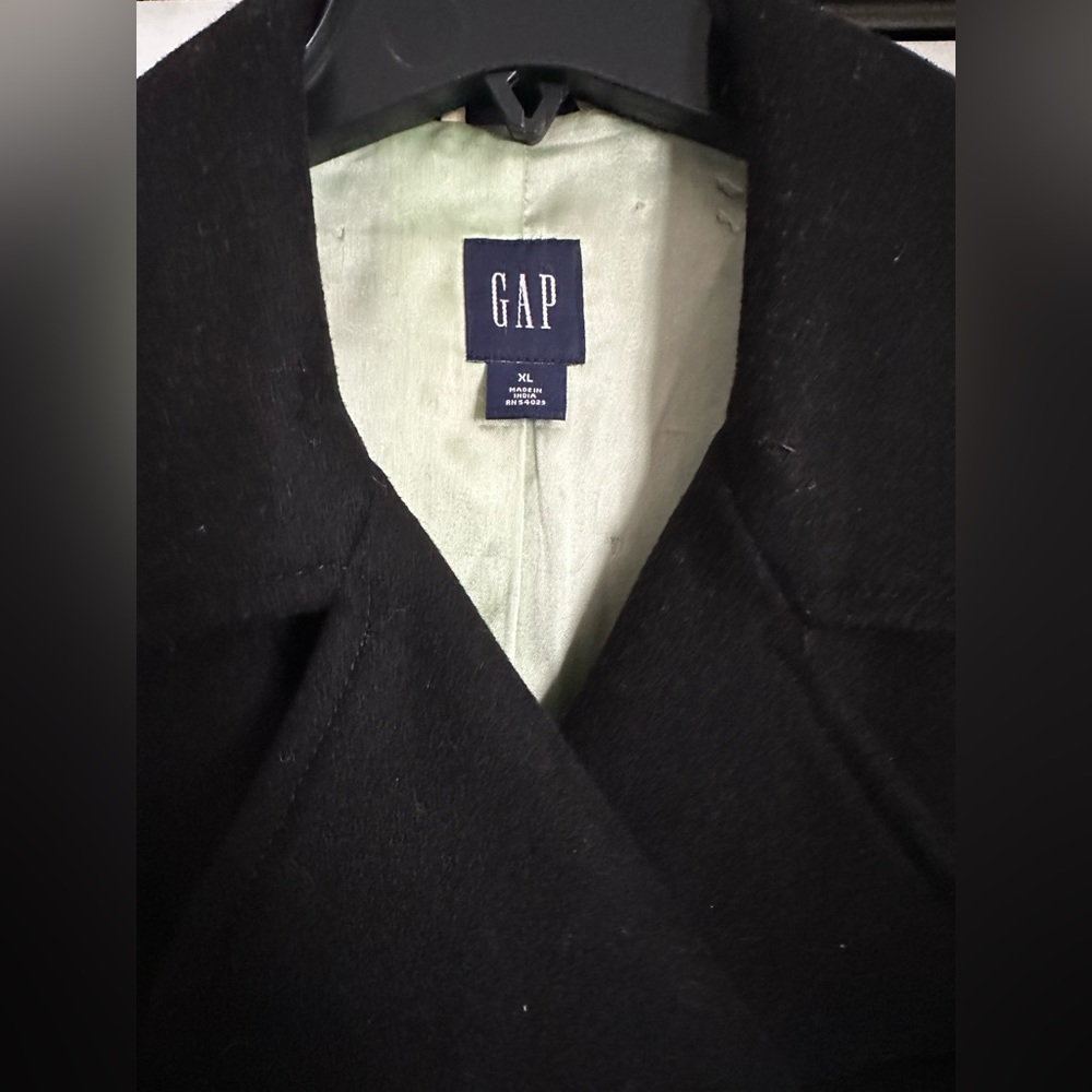 Gap women’s Navy Coat